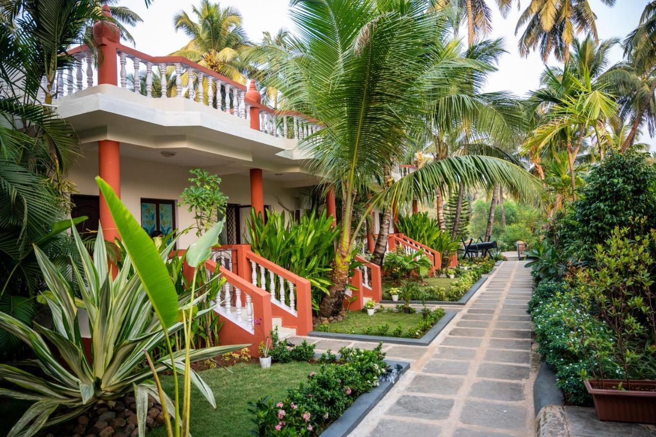 Royal Orbit Resort Agonda Exterior photo